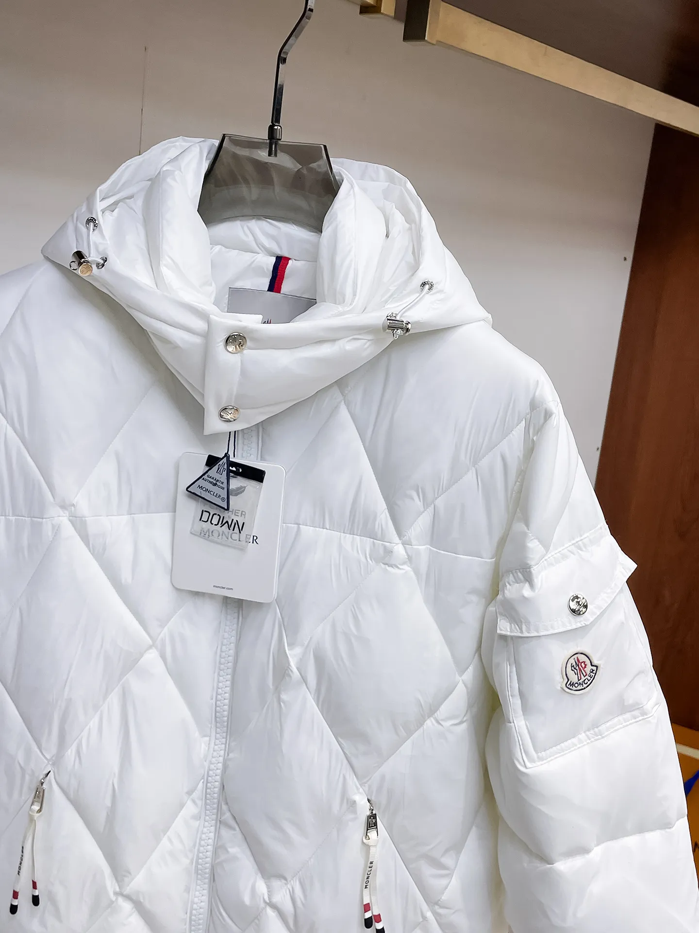 2026 New Arrival 。 Premium ， 90 Classic Logo ， ， ，Lightweight ， ， ！ ， ！ ， ， ， 。 ， ， ， ， ， 。 ！ Same Style Series！Sizes：M-3XL